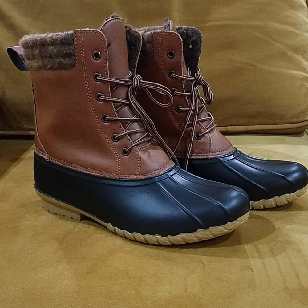 Magellan Outdoors Duck Boots Women's 11 - Picture 1 of 15